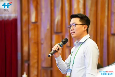 ThS.BS. Bùi Quang Lộc trình bày báo cáo về điều trị ung thư đường mật giai đoạn tiến triển tại Hội nghị khoa học thường niên Bệnh viện Chợ Rẫy 2025